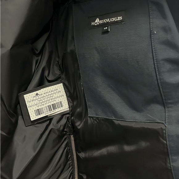 Authentic Moose Knuckles N.A. down jacket - Picture 4 of 5